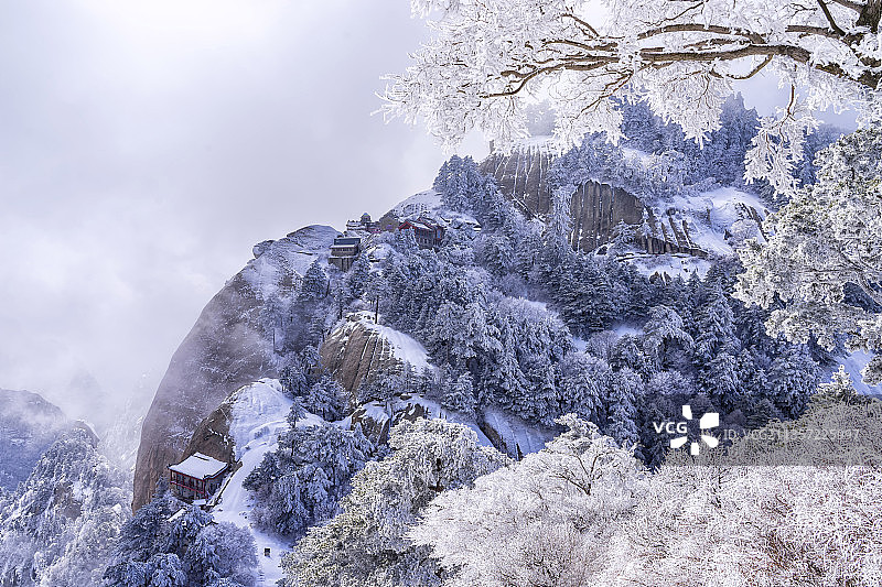 冰雪华山图片素材