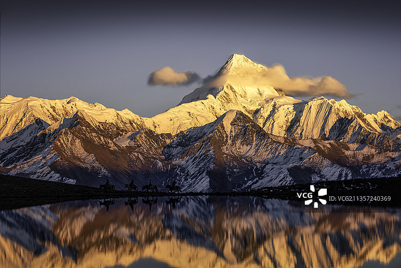 冷嘎措图片素材