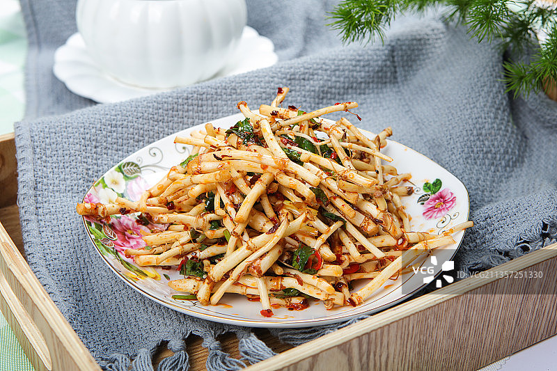 凉拌鱼腥草图片素材