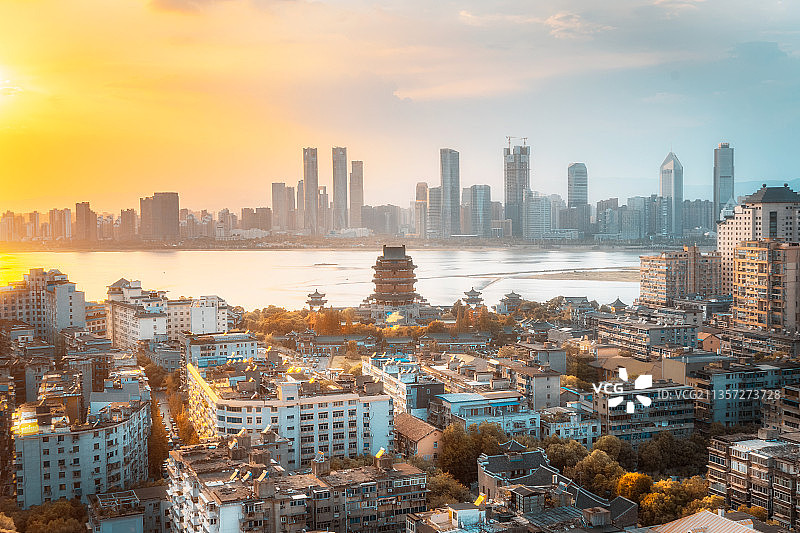 南昌城市风光，滕王阁，赣江图片素材