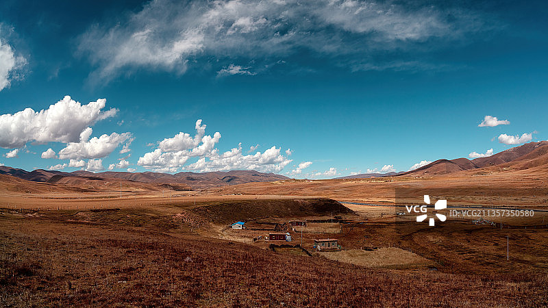 四川省甘孜秋日美景图片素材