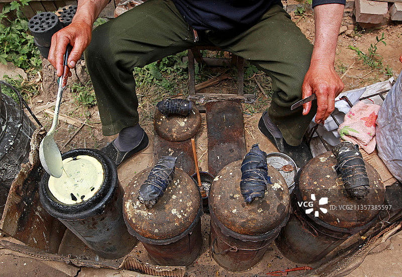 河南滑县：豫北美食小吃——小锅煎饼图片素材