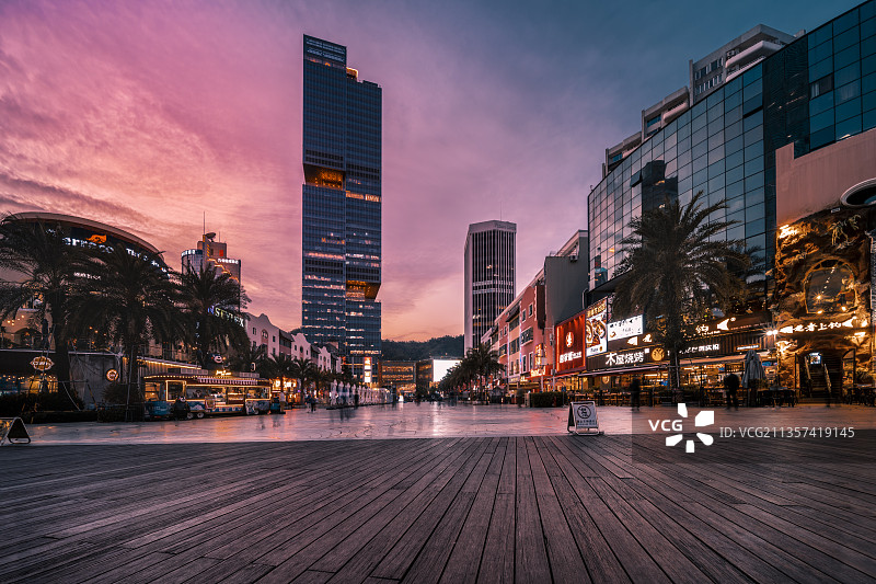 中国广东深圳蛇口海上世界日落都市风光图片素材