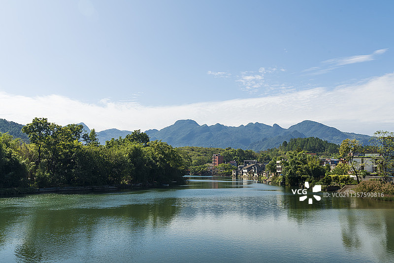 广东阳山“岭南水乡”之称的岭背镇图片素材