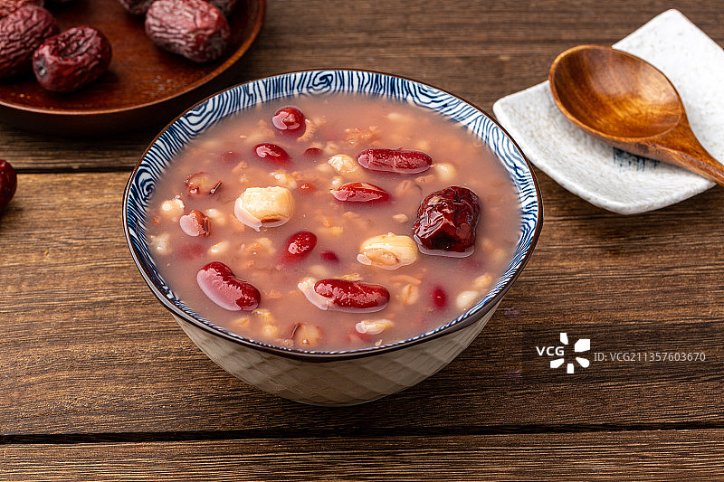 一碗八宝粥图片素材