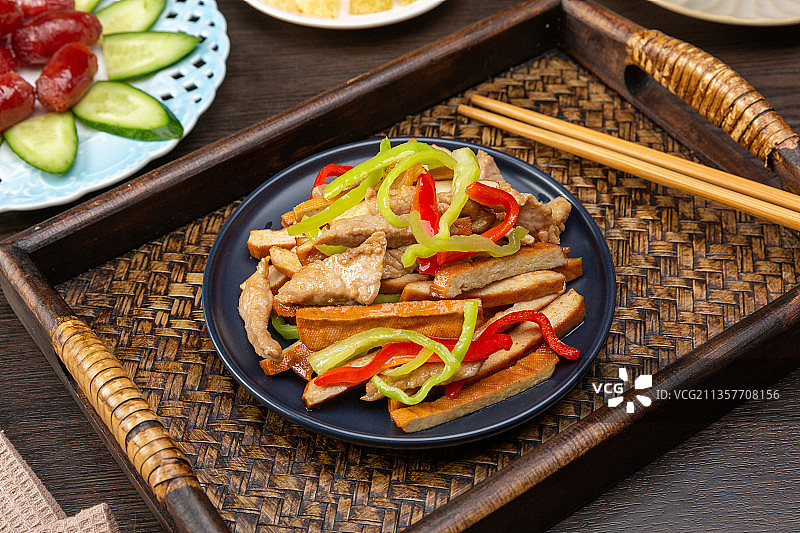 豆干炒肉图片素材