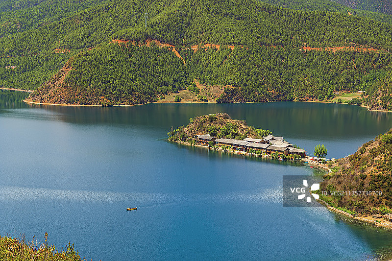 泸沽湖里格半岛图片素材