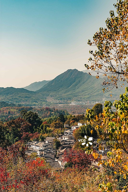 塔川秋色图片素材