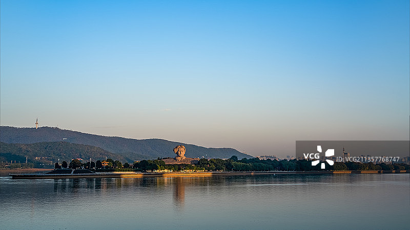 长沙橘子洲头湘江风光带日落航拍夜景图片素材