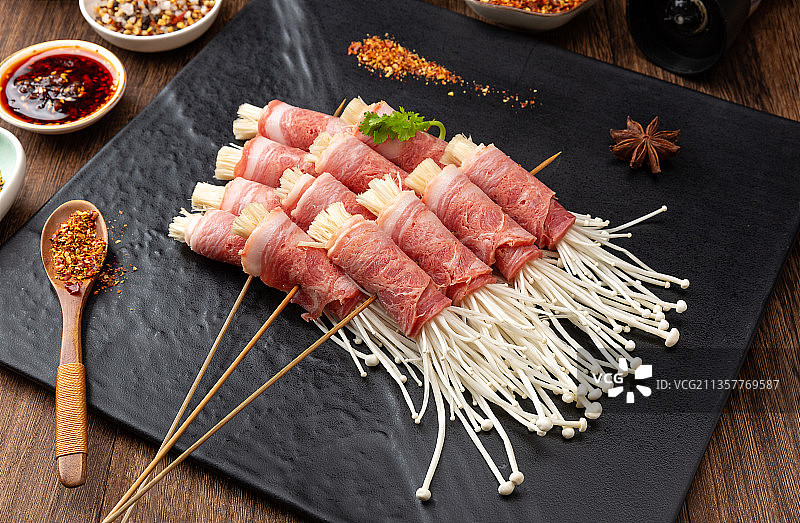 培根卷金针菇图片素材