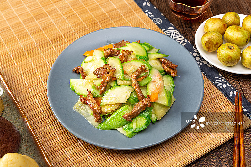 西葫芦炒肉图片素材