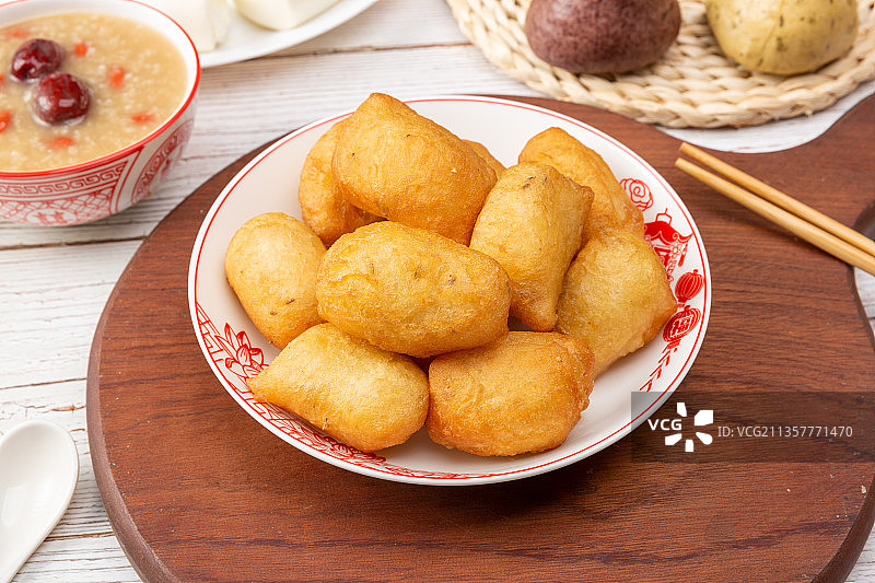 河南特产油馍头图片素材