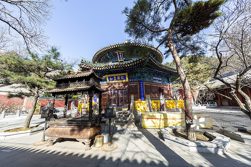 北京市门头沟区潭柘寺楞严坛图片素材