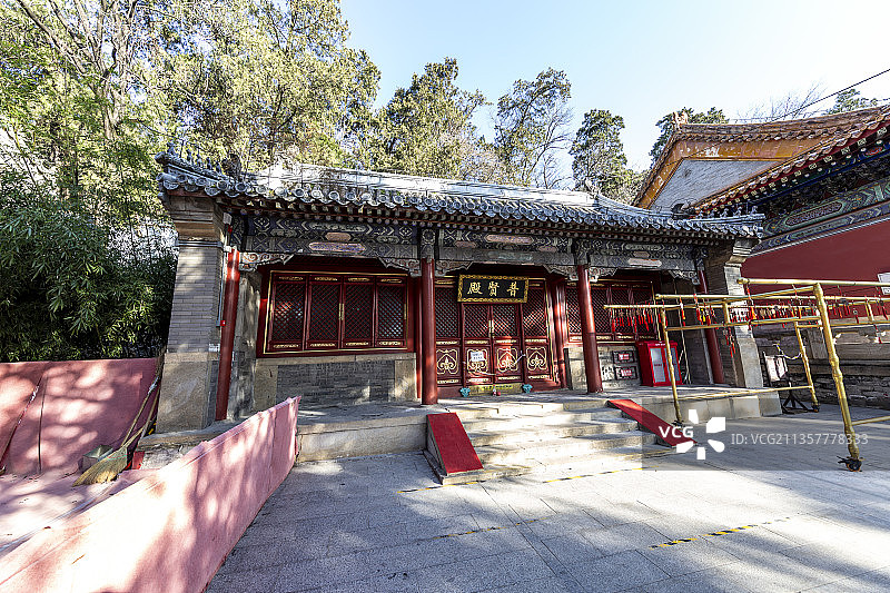 北京市门头沟区潭柘寺普贤殿图片素材