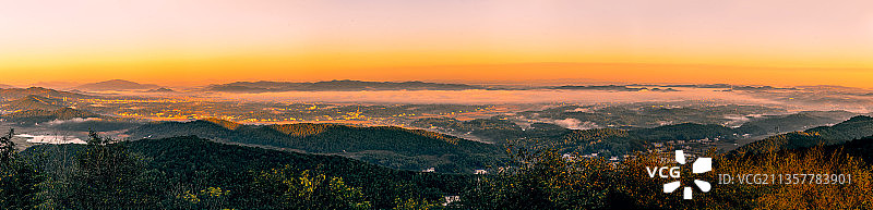 乡村之晨曦图片素材