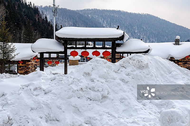雪乡有雪的木屋图片素材