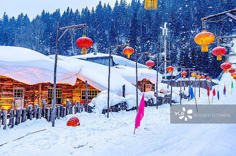 雪乡滑雪场的雪道图片素材