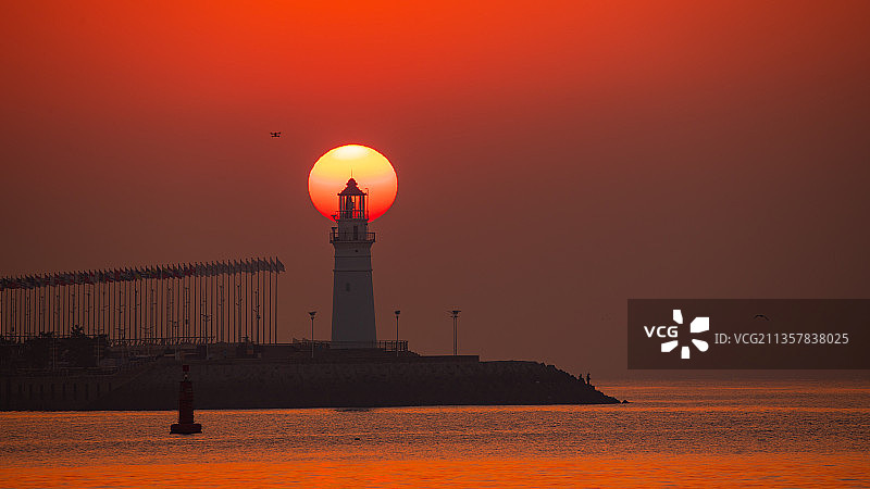 《太阳塔》图片素材
