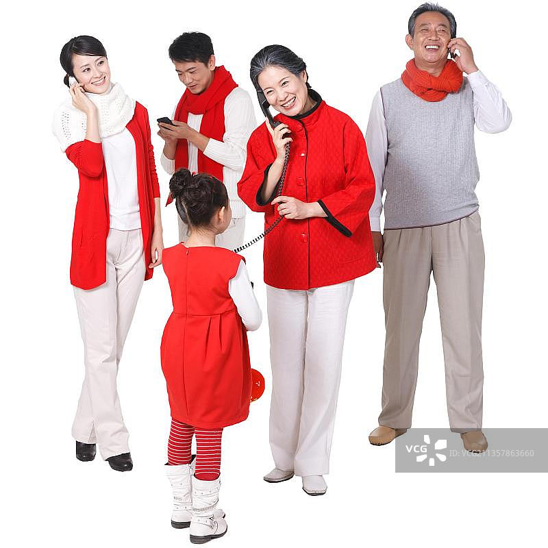 东方家庭过年打电话图片素材