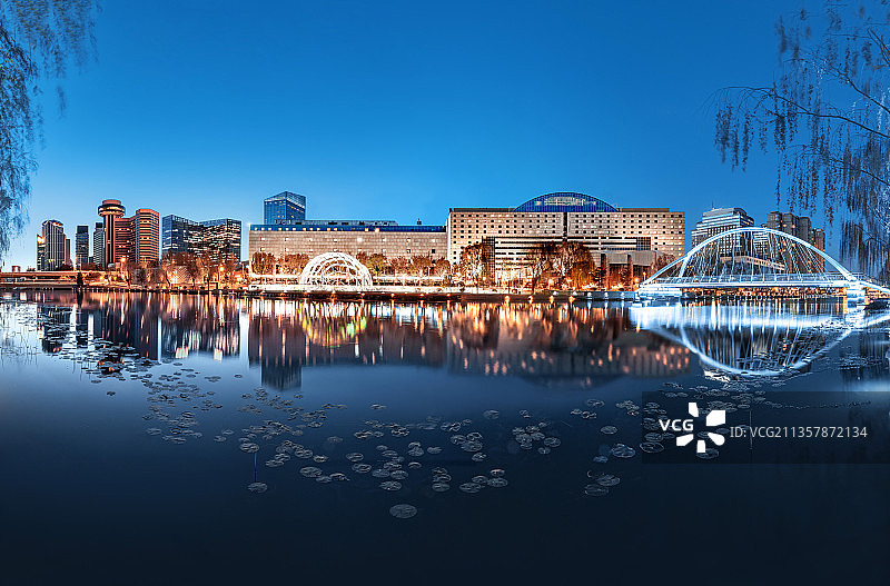 北京燕莎 凯宾斯基酒店 东三环 亮马河 城市 夜景 全景图片素材