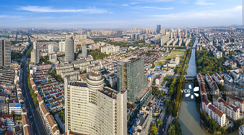 航拍江苏张家港城市风光全景大画幅图片素材