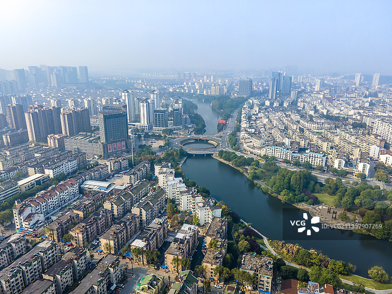 航拍安徽池州城市风光图片素材