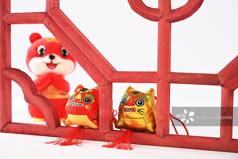 农历虎年新年春节布老虎拜年图片素材