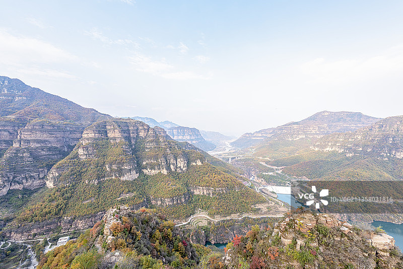 河南林州市石板岩太行大峡谷风景区与龙床沟大瀑布风光图片素材