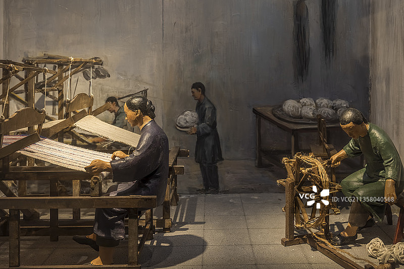 中国古代棉花加工布料过程雕塑绘画图片素材