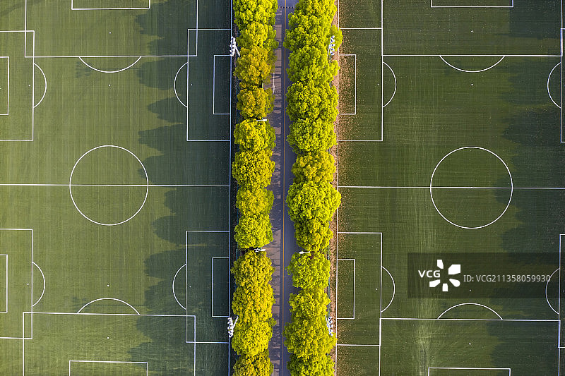 上海体育学院足球场图片素材