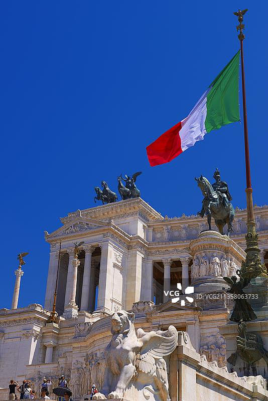 维托里奥·埃马努埃莱二世纪念碑：罗马威尼斯广场的国家纪念碑图片素材
