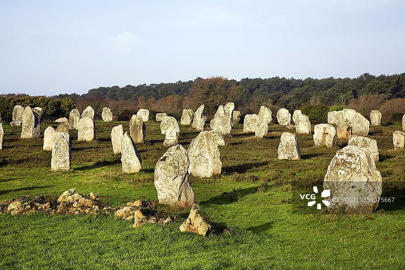 法国布列塔尼卡纳克巨石群图片素材