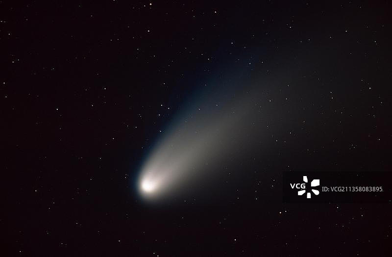 1997年4月2日所见海尔-波普彗星图片素材