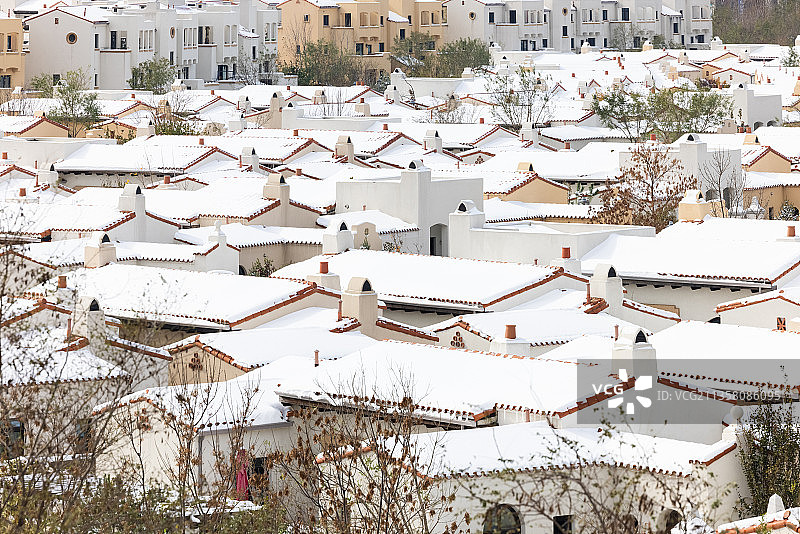 北戴河阿那亚冬天雪景图片素材