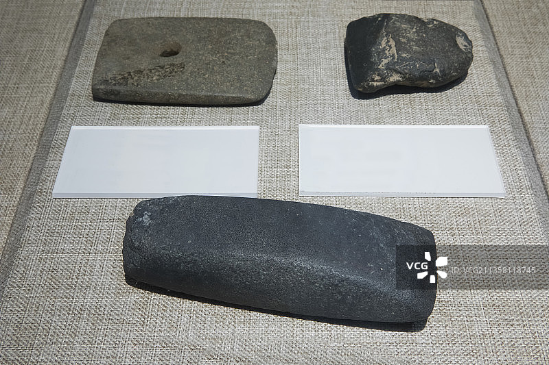北京通州博物馆石斧新石器时代2006年梨园镇半壁店村出土图片素材