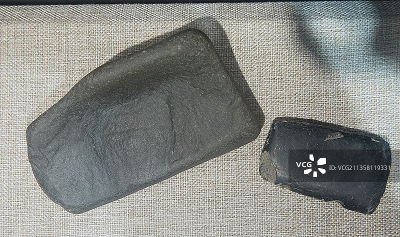 北京通州博物馆青砂岩石器磨具新石器时代2008年通州征集图片素材