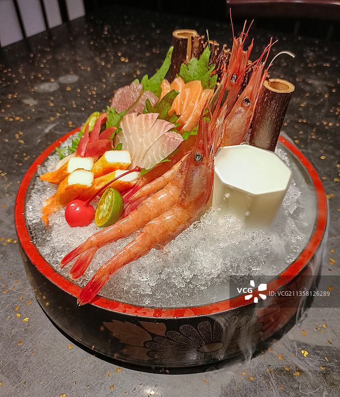 海鲜美食刺身拼盘图片素材