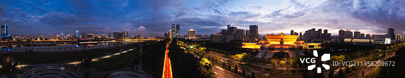 太原 万柏林区 迎泽大街 迎泽大桥 和平南路 博物院 汾河图片素材