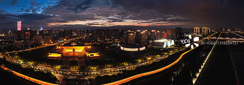 太原 万柏林区 迎泽大街 迎泽大桥 和平南路 博物院 汾河图片素材