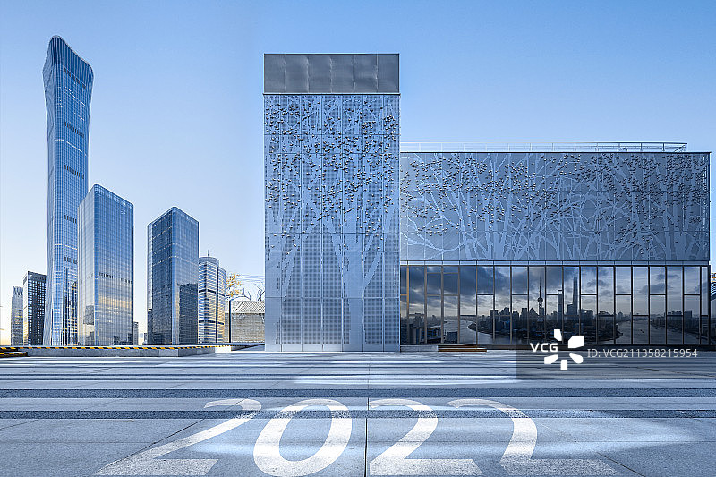 广场前的CBD建筑图片素材