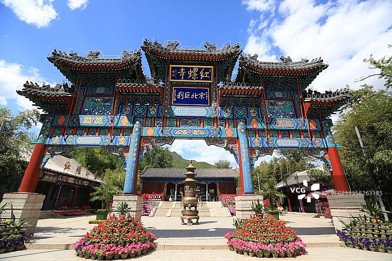 北京市怀柔区红螺寺牌坊图片素材