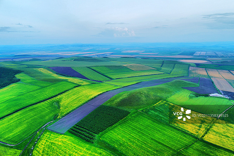 航拍呼伦贝尔垦区田野风光图片素材