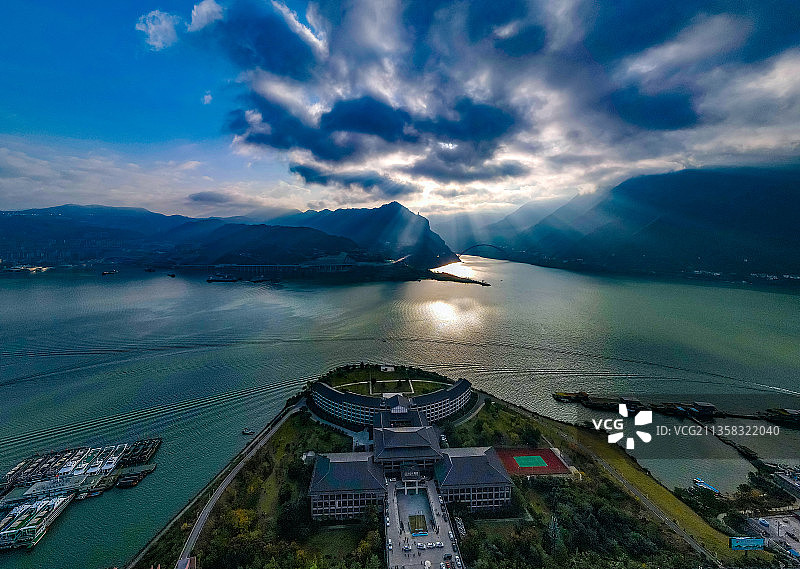 重庆巫山：巫峡晨曦图片素材