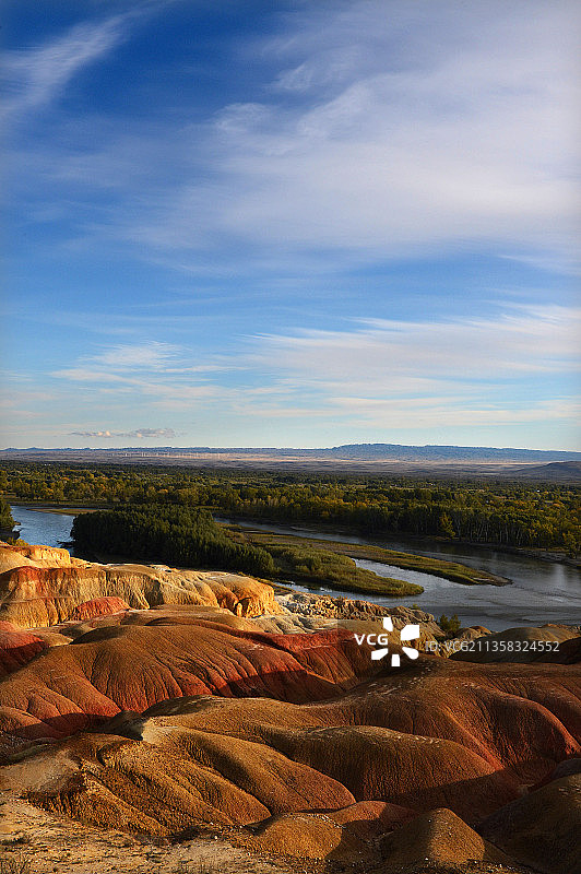 新疆阿勒泰，五彩滩风光图片素材