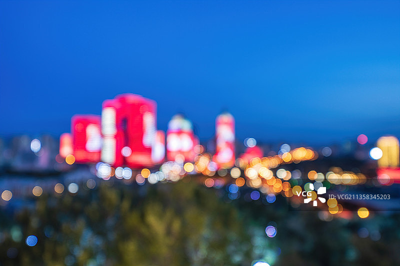 新疆乌鲁木齐市天山区夜景光斑图片素材