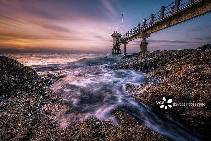 日出淇澳岛图片素材