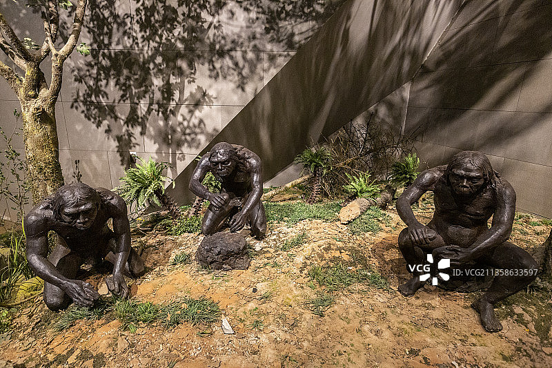 北京房山周口店遗址博物馆藏：“北京人”用火图片素材