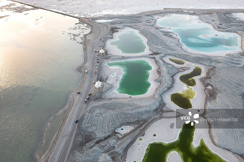 大柴旦翡翠湖图片素材