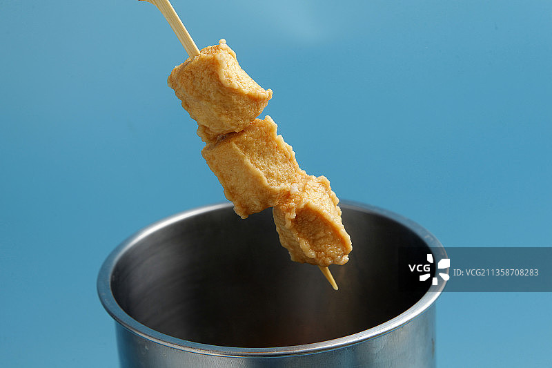 关东煮鱼豆腐特写图片素材