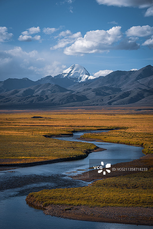 西藏阿里冈仁波齐图片素材